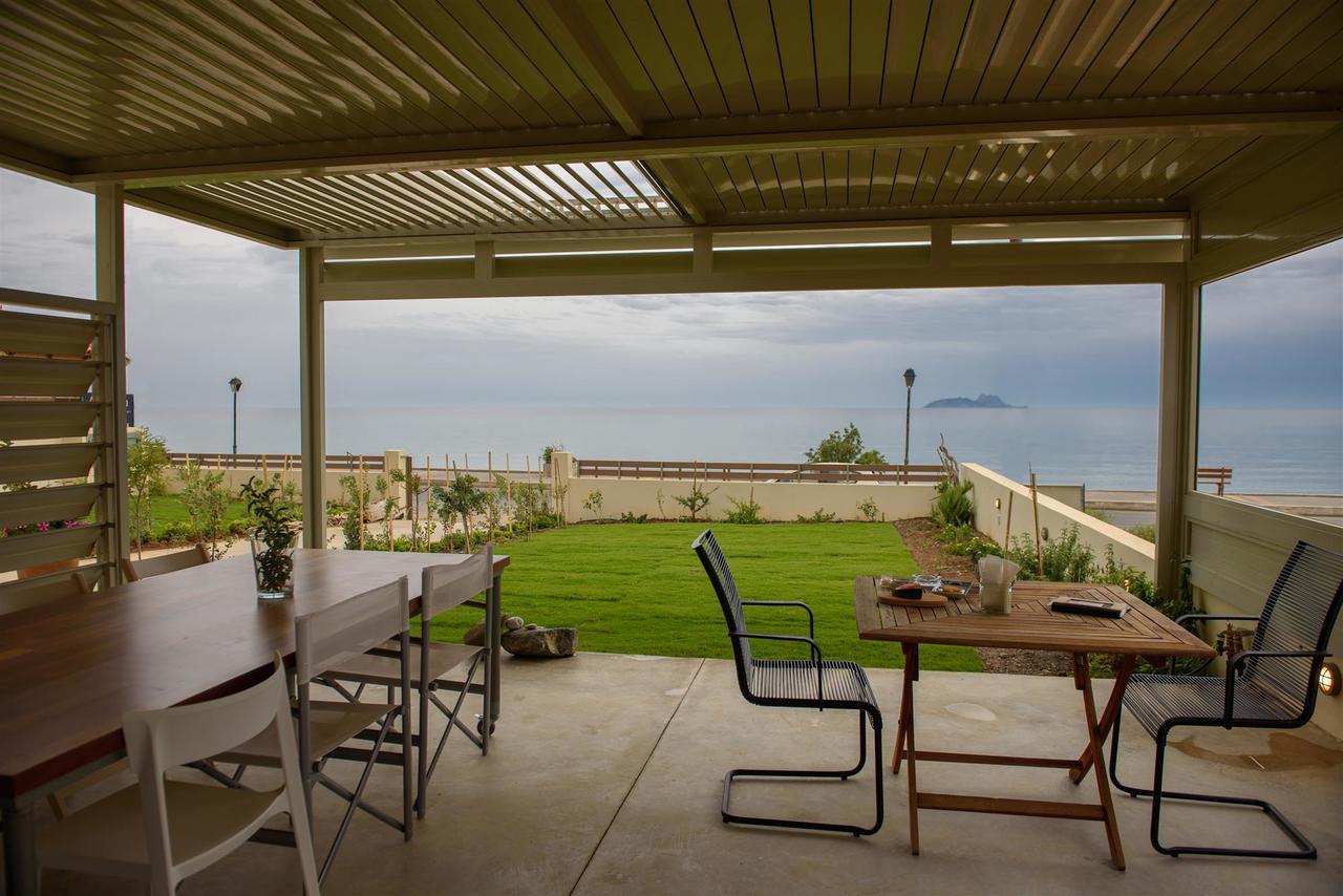 Rodia Beach Suites Kokkinos Pyrgos Exterior foto
