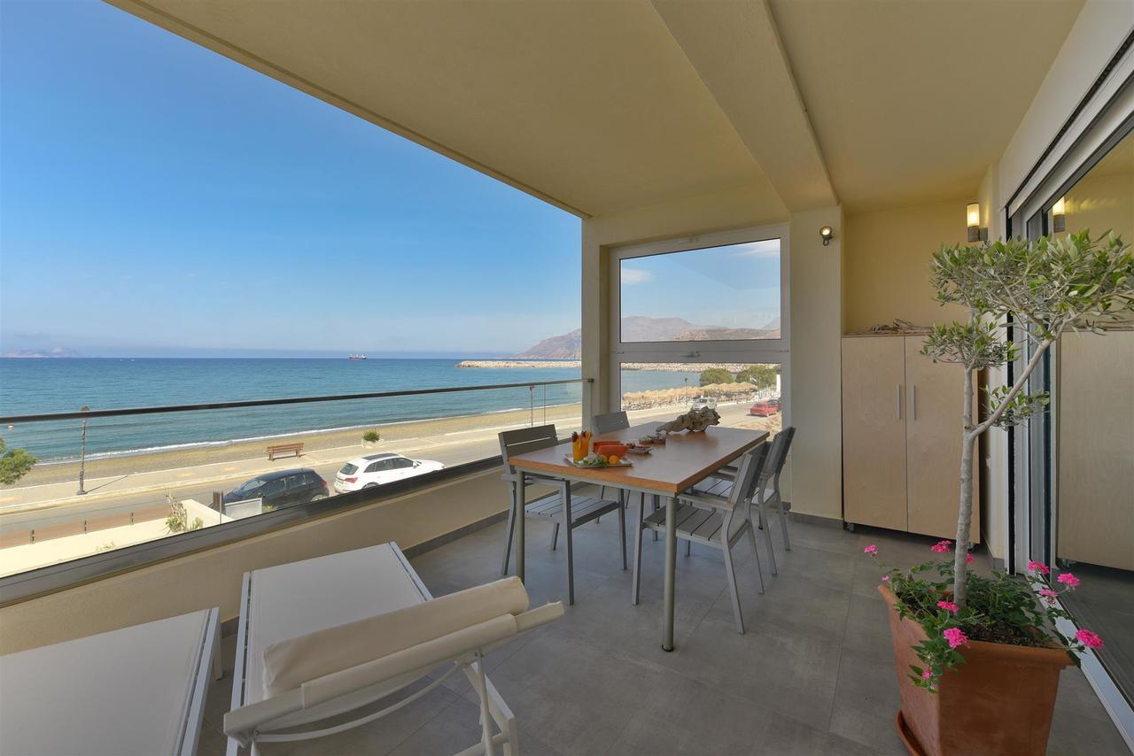 Rodia Beach Suites Kokkinos Pyrgos Exterior foto