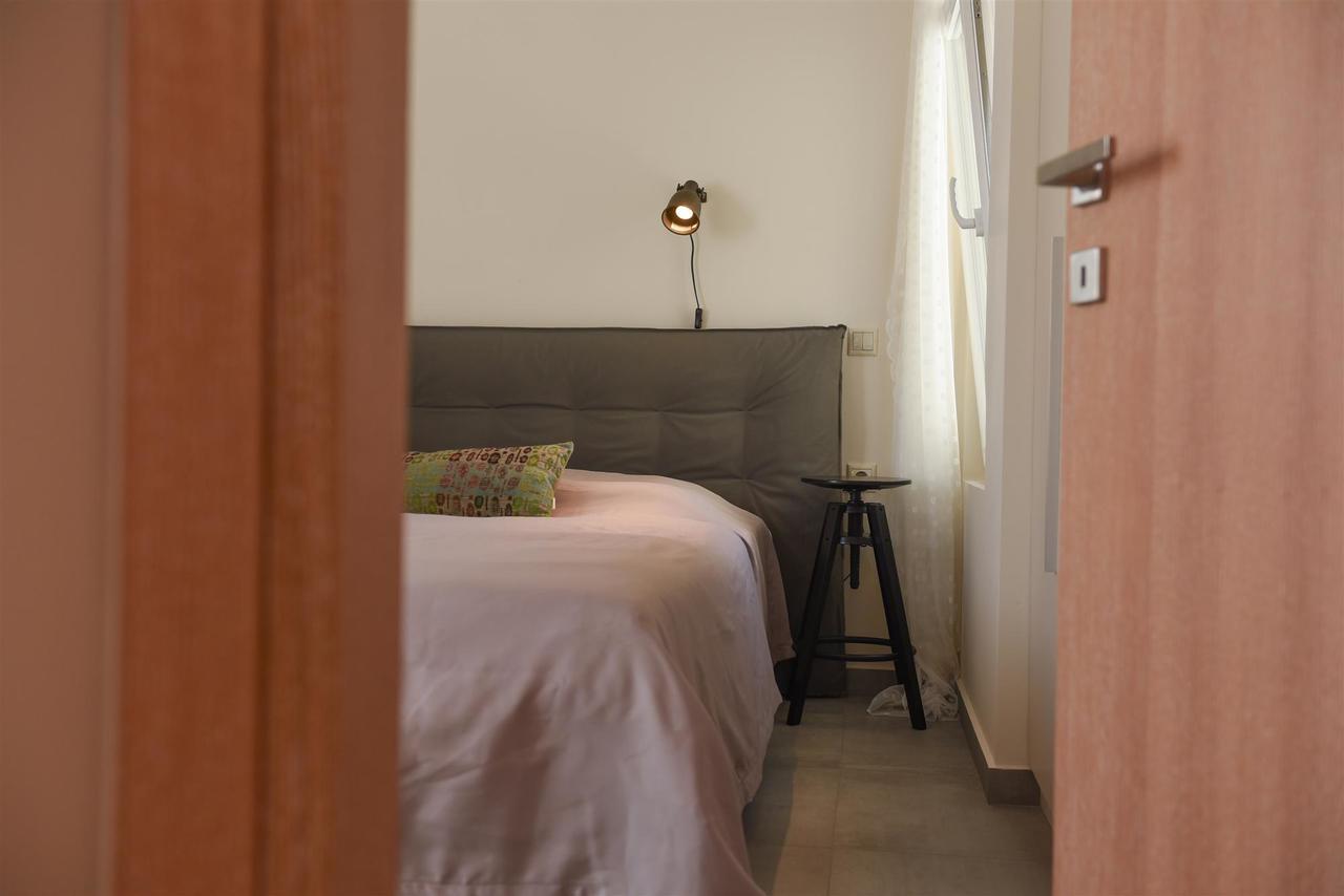 Rodia Beach Suites Kokkinos Pyrgos Exterior foto