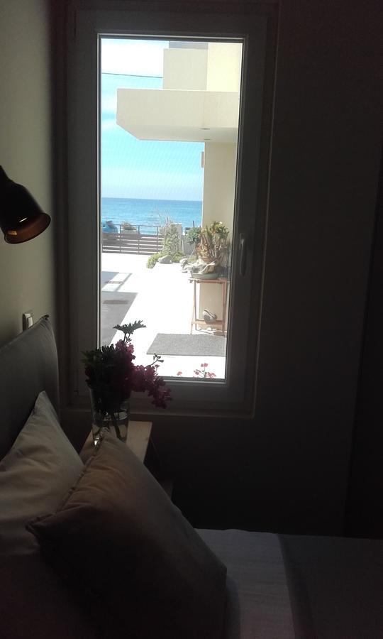 Rodia Beach Suites Kokkinos Pyrgos Exterior foto