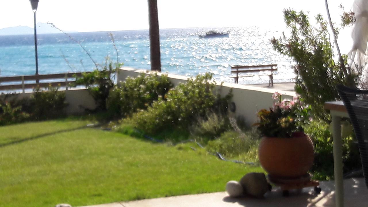 Rodia Beach Suites Kokkinos Pyrgos Exterior foto